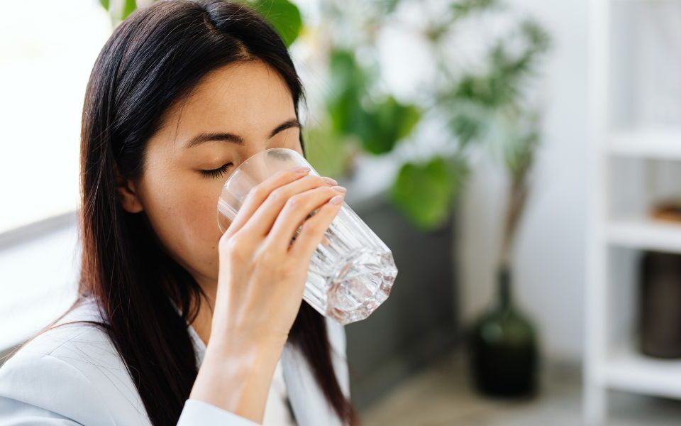 Morning Rituals That Reduce Dampness and Boost Energy